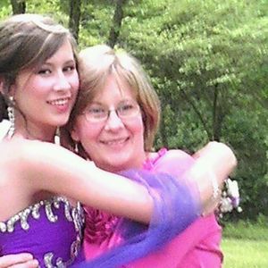 Meet your Posher, Dee